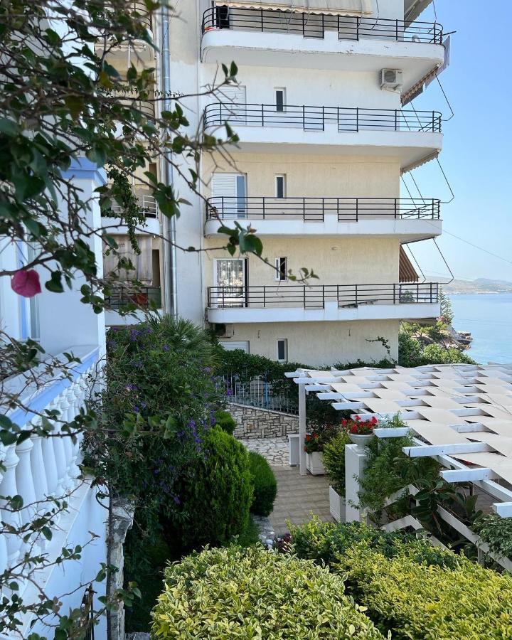 Hotel Erdano Sarandë Exterior foto